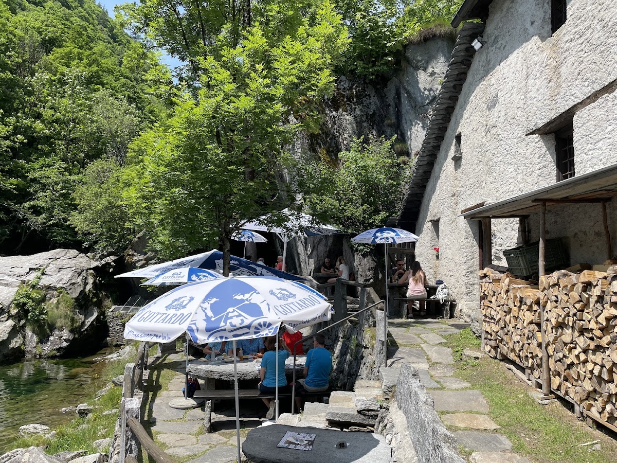 Grotto Pozzasc